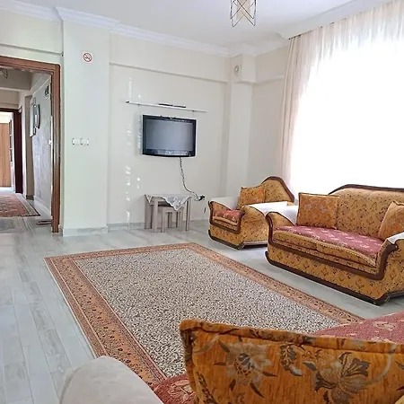 Murat Kaptan Apt *