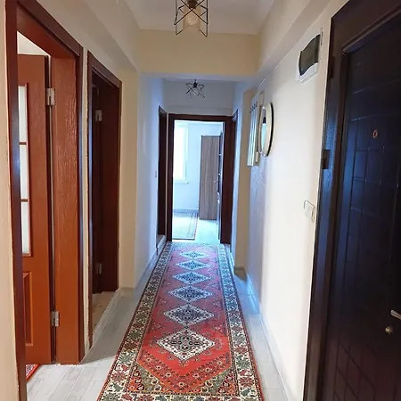 Murat Kaptan Apt Lägenhet